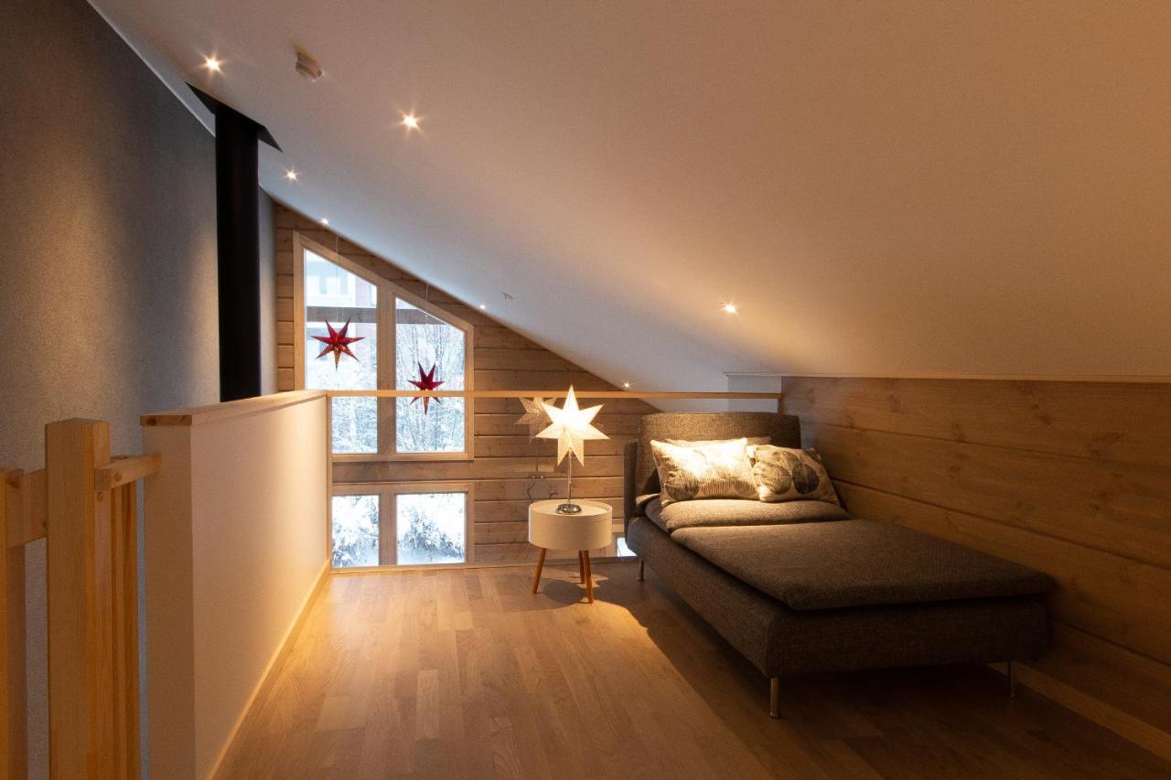 Luxury Villa Lapland โรวานิเอมิ ภายนอก รูปภาพ